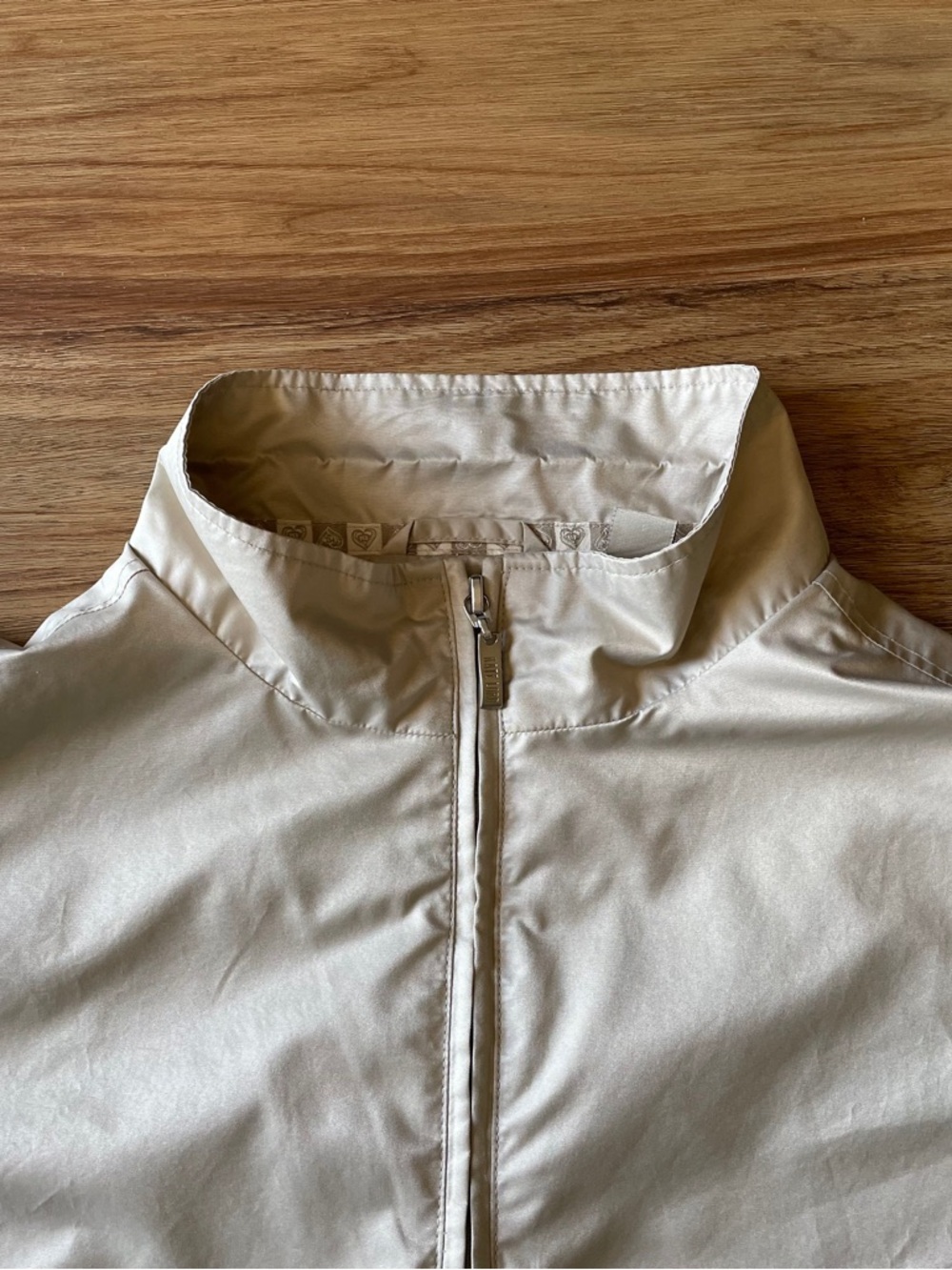 Kate Lord Cream Short-Sleeve Quarter-Zip Shirt - Picture 3 of 9